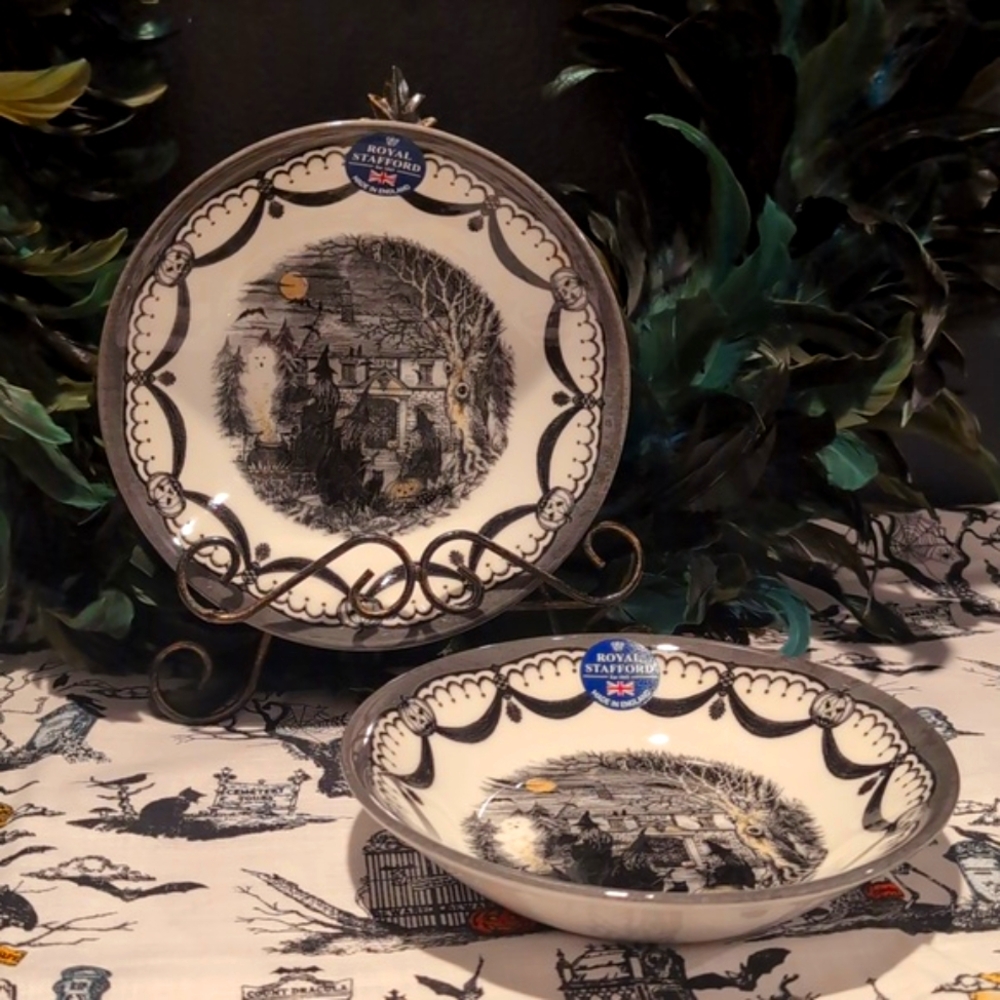 🇬🇧 🆕 4pc Haunted House Dinner Bowl Set Royal Stafford